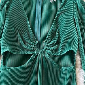Elegant Green Pleated Mini Dress